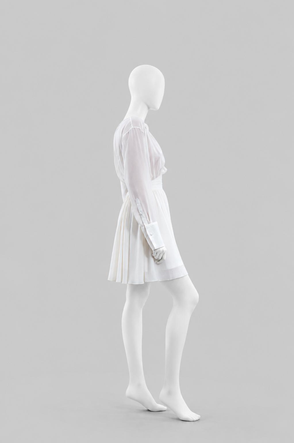 A semi-fitted dress with an accentuated waist
