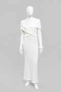 Long sleeve, close-fitting dress