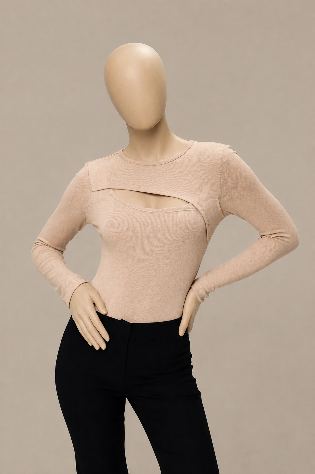 Tyera long sleeve top